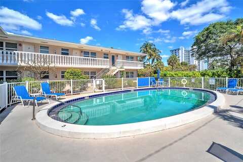3216 NE 13th St, Pompano Beach, FL 33062