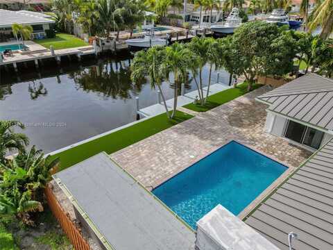 2560 SE 9th St, Pompano Beach, FL 33062