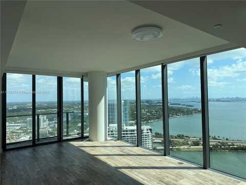 650 NE 32nd St, Miami, FL 33137