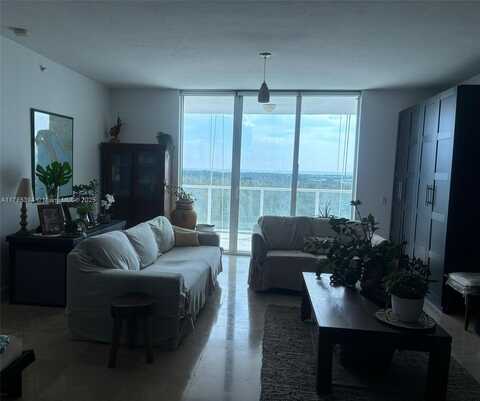 14951 Royal Oaks Ln, North Miami, FL 33181