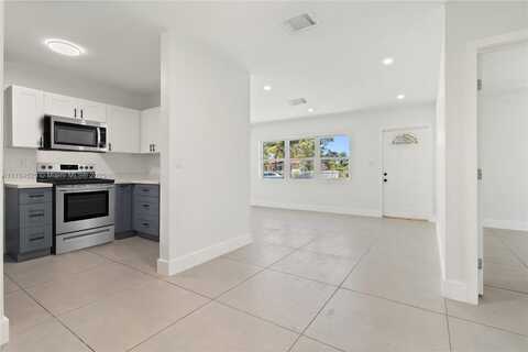 2900 NW 160th St, Miami Gardens, FL 33054