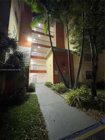 8100 Geneva Ct, Doral, FL 33166