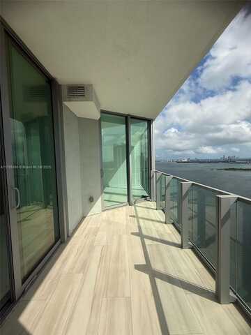 2900 NE 7th Ave, Miami, FL 33137