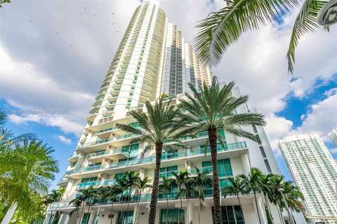 350 S Miami Ave, Miami, FL 33130