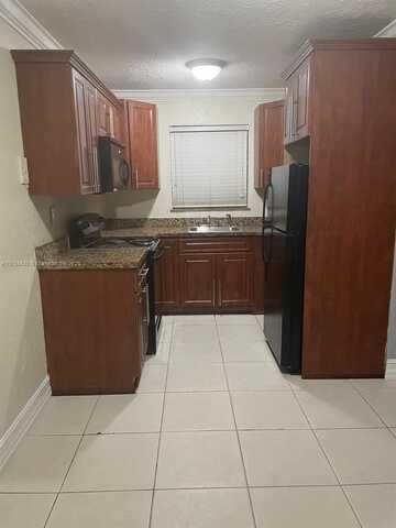 undefined, Hollywood, FL 33020