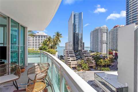 951 Brickell Ave, Miami, FL 33131