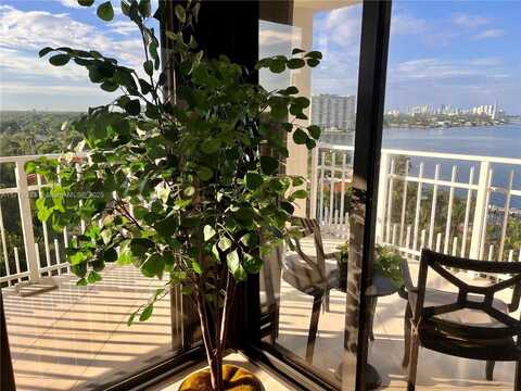 4000 NE Towerside Ter, Miami, FL 33138