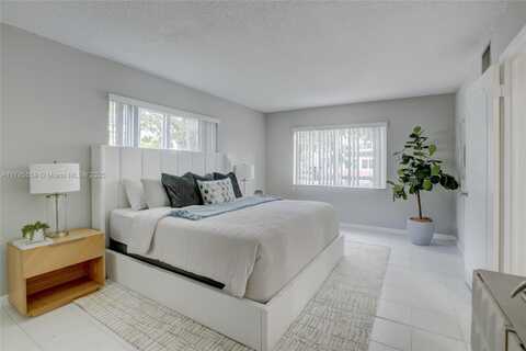 335 SW 20th St, Fort Lauderdale, FL 33315