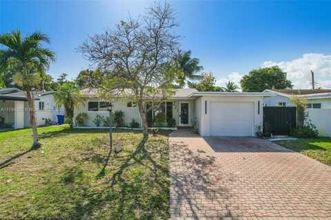 221 SW 28th Ter, Fort Lauderdale, FL 33312