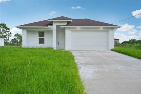 6012 PAULA AVE N, Lehigh Acres, FL 33971
