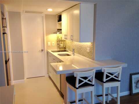 9920 Collins Ave, Bal Harbour, FL 33154