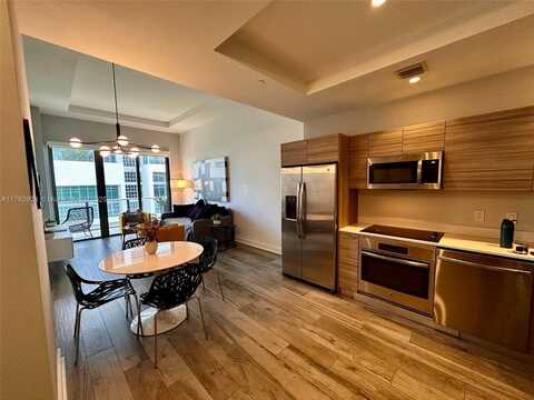 121 NE 34th St, Miami, FL 33137