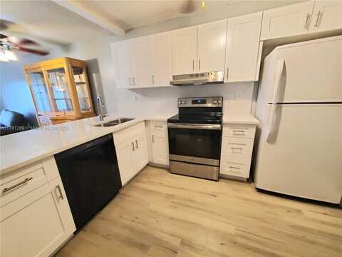 16750 NE 10th Ave, North Miami Beach, FL 33162