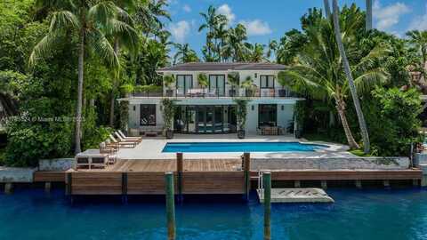 1611 W 24th St, Miami Beach, FL 33140
