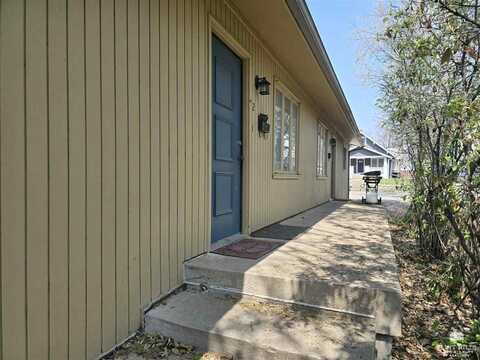 921 Leavenworth Street, Manhattan, KS 66502