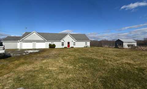 8 Bean Lane, Detroit, ME 04929