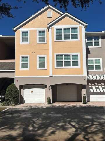 6685 QUEENS BOROUGH AVENUE, ORLANDO, FL 32835