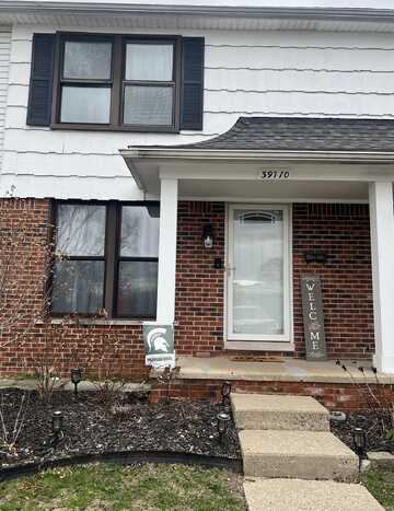 39770 Manor, Harrison, MI 48045