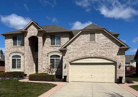 8601 Lillian, Washington, MI 48094