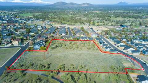 0 SW Reindeer Avenue, Redmond, OR 97756