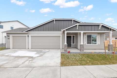3399 NW 12th Street, Redmond, OR 97756