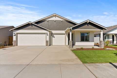 3421 NW 12th Street, Redmond, OR 97756