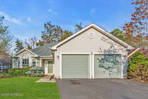 7 Lake Ridge Boulevard, Whiting, NJ 08759