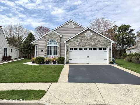 30 Carmacks Way, Toms River, NJ 08757
