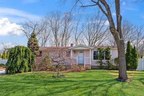 3 Longhorn Lane, East Setauket, NY 11733