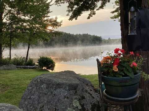 11 Ray Avenue, Lyman, ME 04002