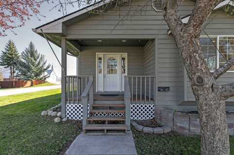 122 N 7th Street, Hamilton, MT 59840