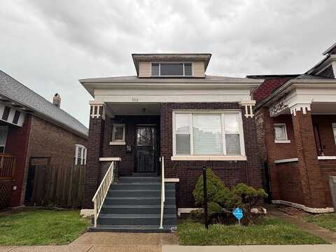 7533 S Eberhart Avenue, Chicago, IL 60619