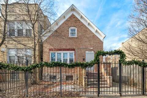 732 N Springfield Avenue, Chicago, IL 60624