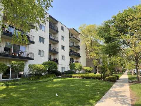 820 Oakton Street, Evanston, IL 60202