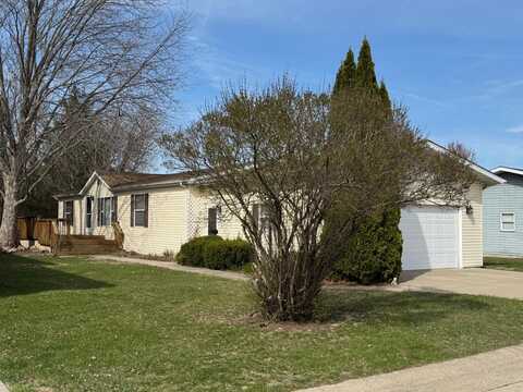 3703 E Wood Court, Belvidere, IL 61008