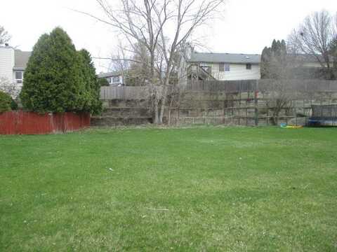 363 Creekside Lane, Antioch, IL 60002