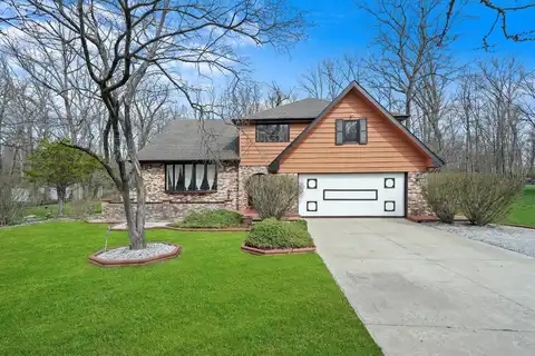 24357 S Plum Valley Drive, Crete, IL 60417