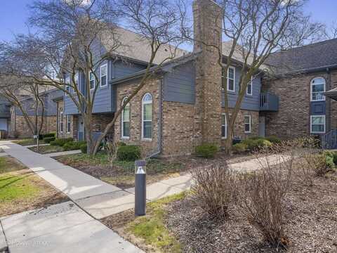 11 FOXCROFT Road, Naperville, IL 60565