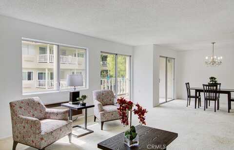 2399 Via Mariposa W, Laguna Woods, CA 92637