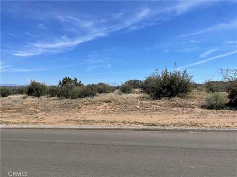 7857 Arrowhead Road, Phelan, CA 92371