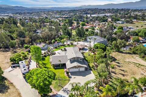 17289 Mariposa Avenue, Riverside, CA 92504
