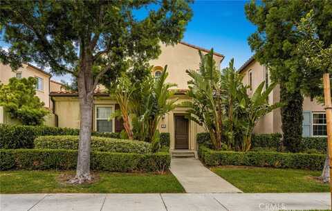 56 Pathway, Irvine, CA 92618