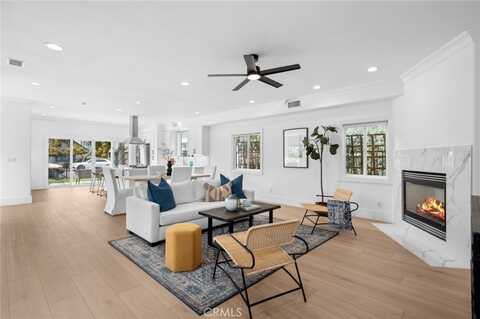 714 Alabama Street, Huntington Beach, CA 92648