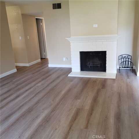 17572 Vandenberg #3, Tustin, CA 92780