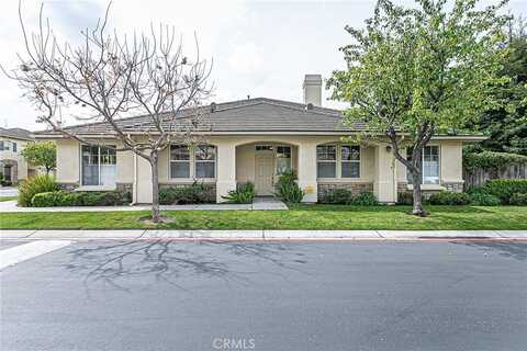 2305 Eastbury Way, Santa Maria, CA 93455