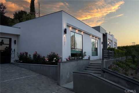 4737 Dunas Lane, Tarzana, CA 91356