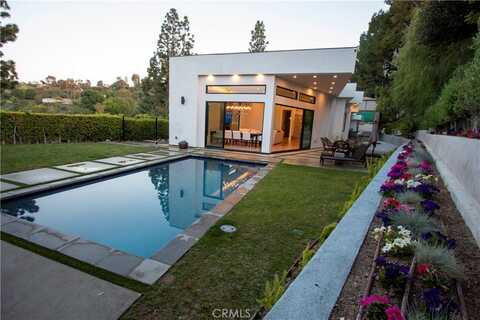 4737 Dunas Lane, Tarzana, CA 91356