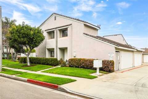 18815 Thornwood Circle, Huntington Beach, CA 92646