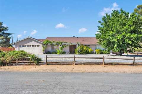 19891 Talihina Road, Apple Valley, CA 92307