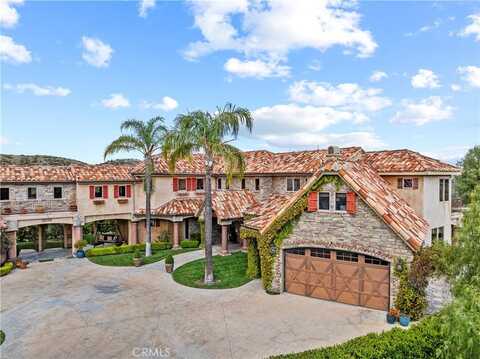 27023 Rolling Hills Avenue, Canyon Country, CA 91387